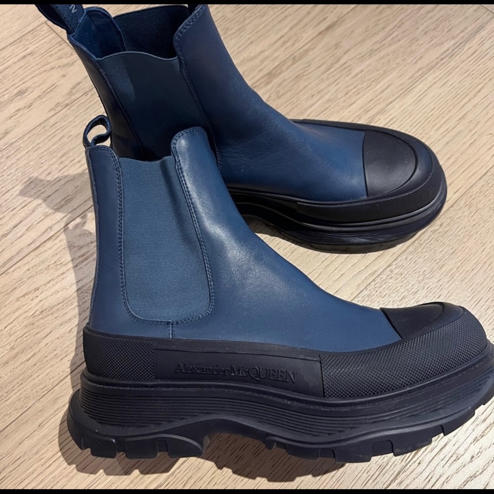 Alexander McQueen Boots